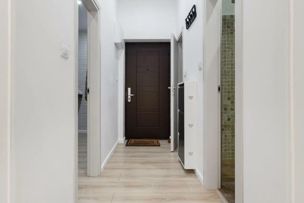 Sky Studio - Ultracentral Apartment Bucharest